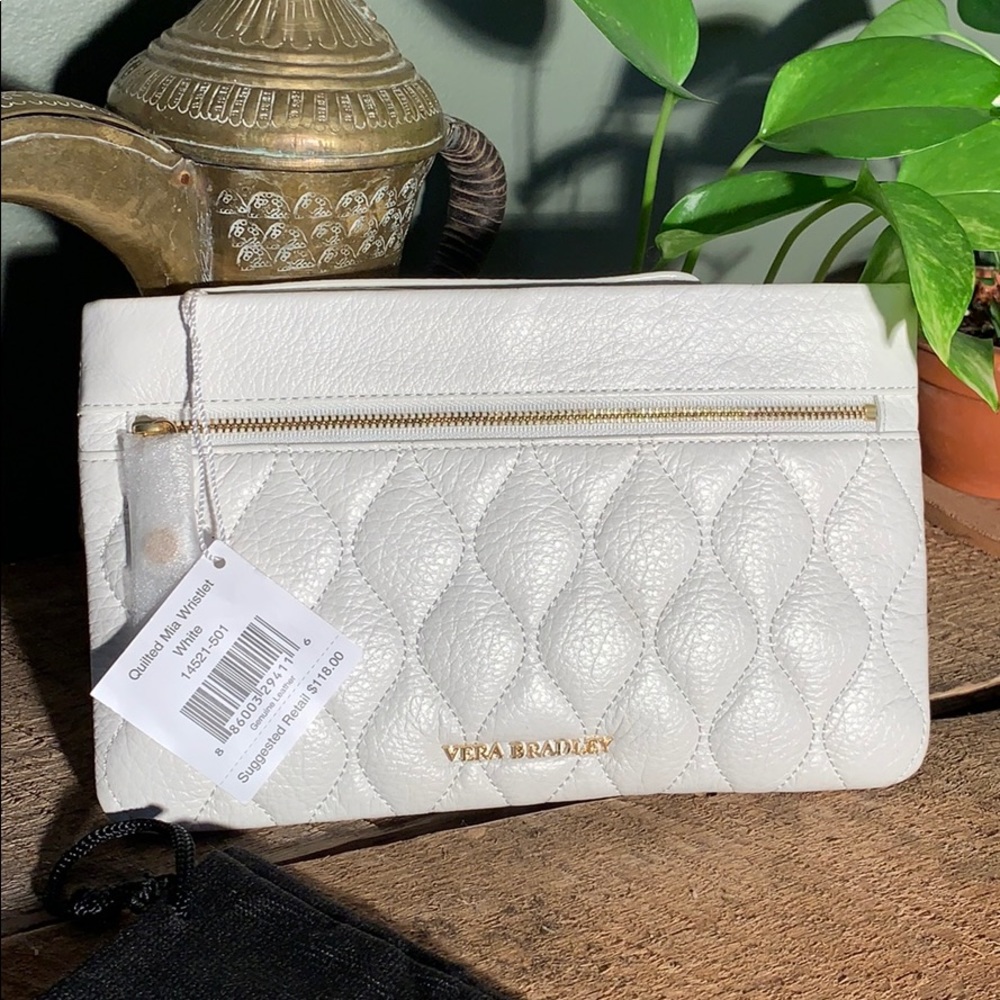 Leather Vera Bradley wristlet